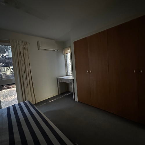 Couran Cove Villa 23 Downstairs Bedroom 3 Image