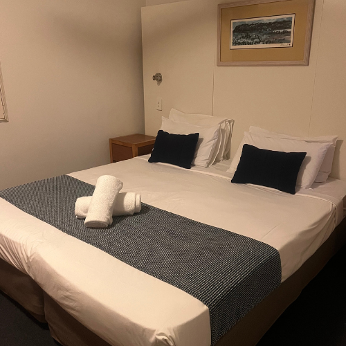 Couran Cove Lagoon 1 Bed Apartment LAFF1