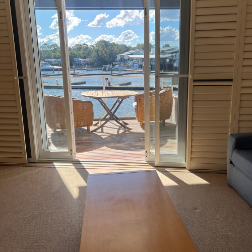 Couran Cove Studio Apartment MN2 Balcony Doors Image
