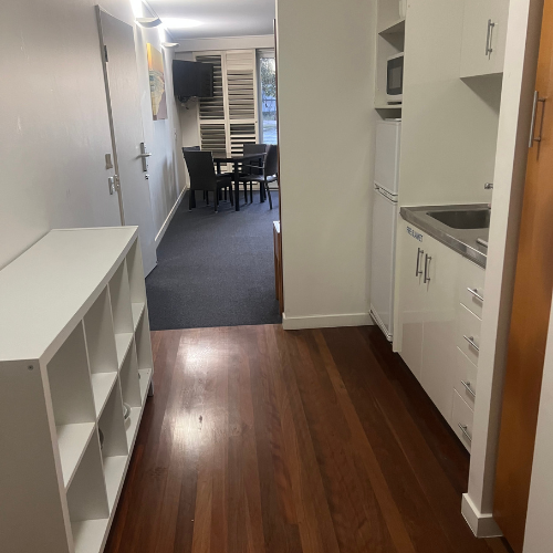 Couran Cove Studio Apartment FF22 Kitchen Image
