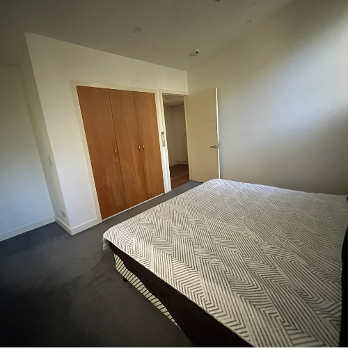 Couran Cove Villa 23 Upstairs Master Bedroom Image