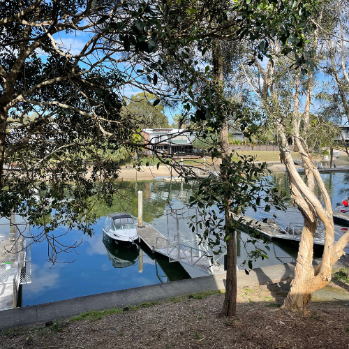 Couran Cove Broadwater Villa BV7 Jetty View Image
