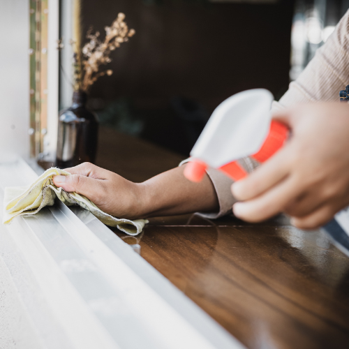Couran Cove Cleaning Services Image