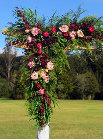 Luxe Corner Floral Rose Peony & Foliage Garland Luxe Corner Floral Rose Peony & Foliage Garland