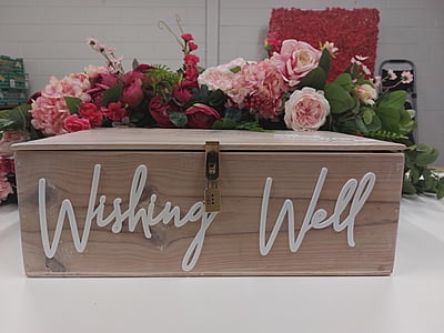 Wishing Well - Extra Large Heritage Wine Box