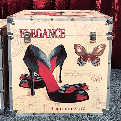 Burlesque Boudoir Elegant Travel Box Hire - X large Burlesque Boudoir Elegant Travel Box Hire - X large